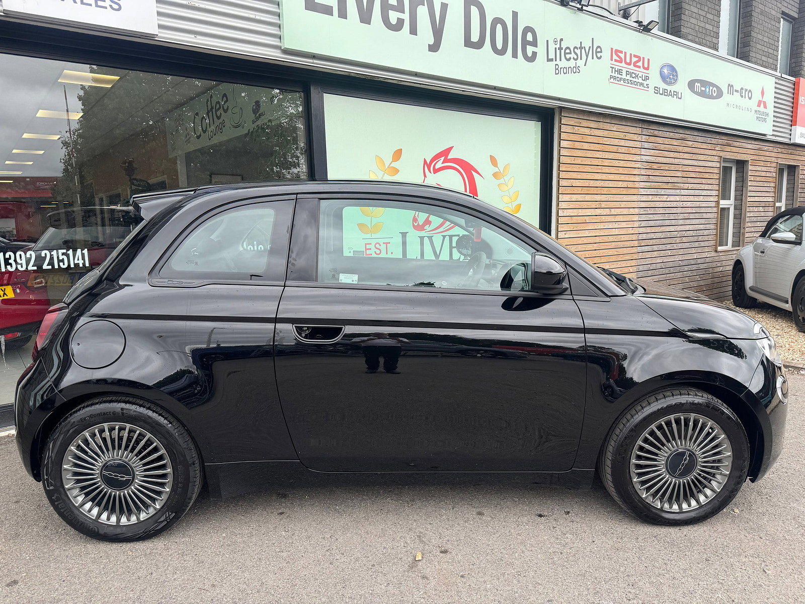 Fiat 500e 42kWh Icon Hatchback 3dr Electric Auto (118 ps) 3dr Automatic 2022
