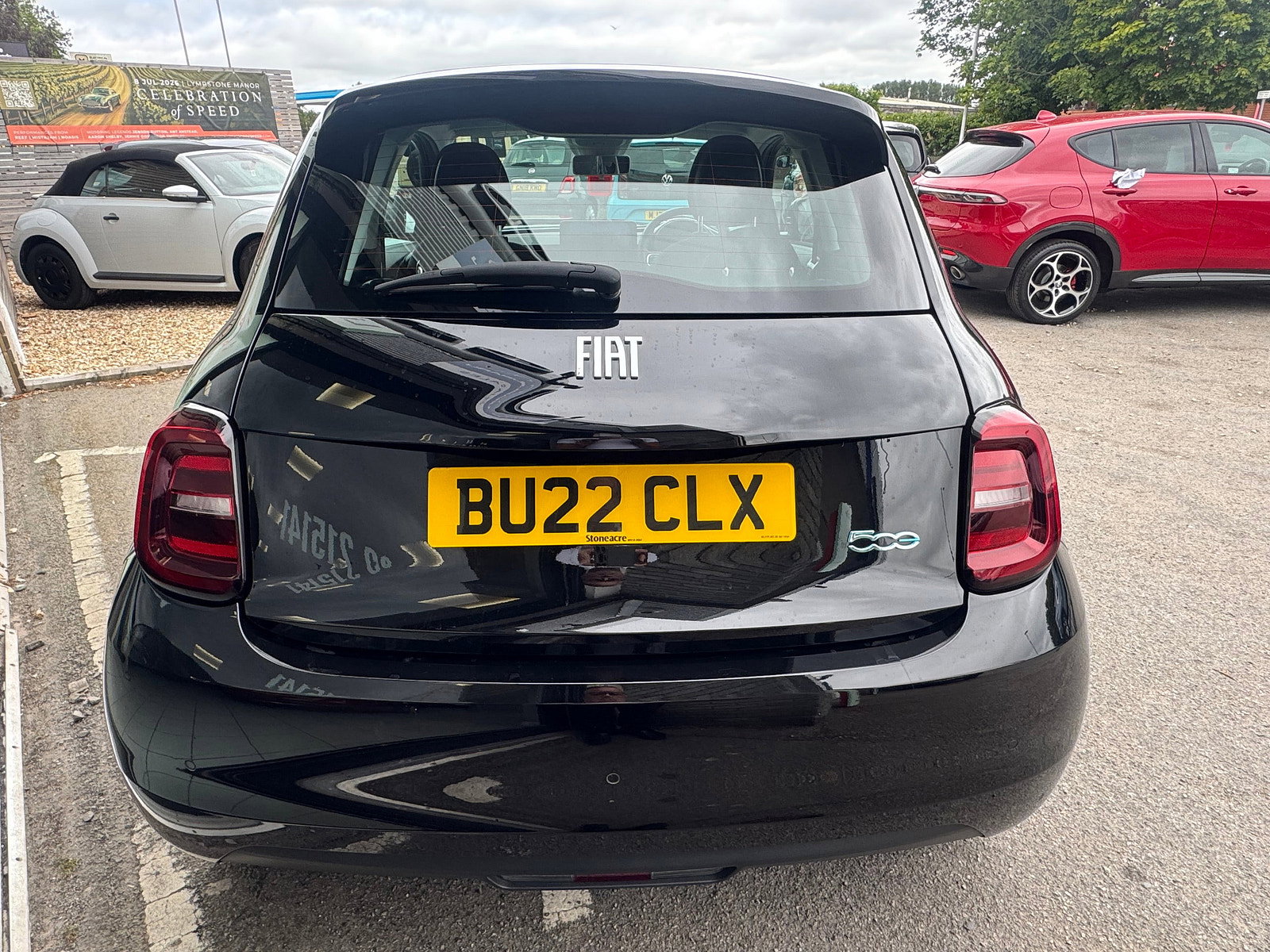 Fiat 500e 42kWh Icon Hatchback 3dr Electric Auto (118 ps) 3dr Automatic 2022