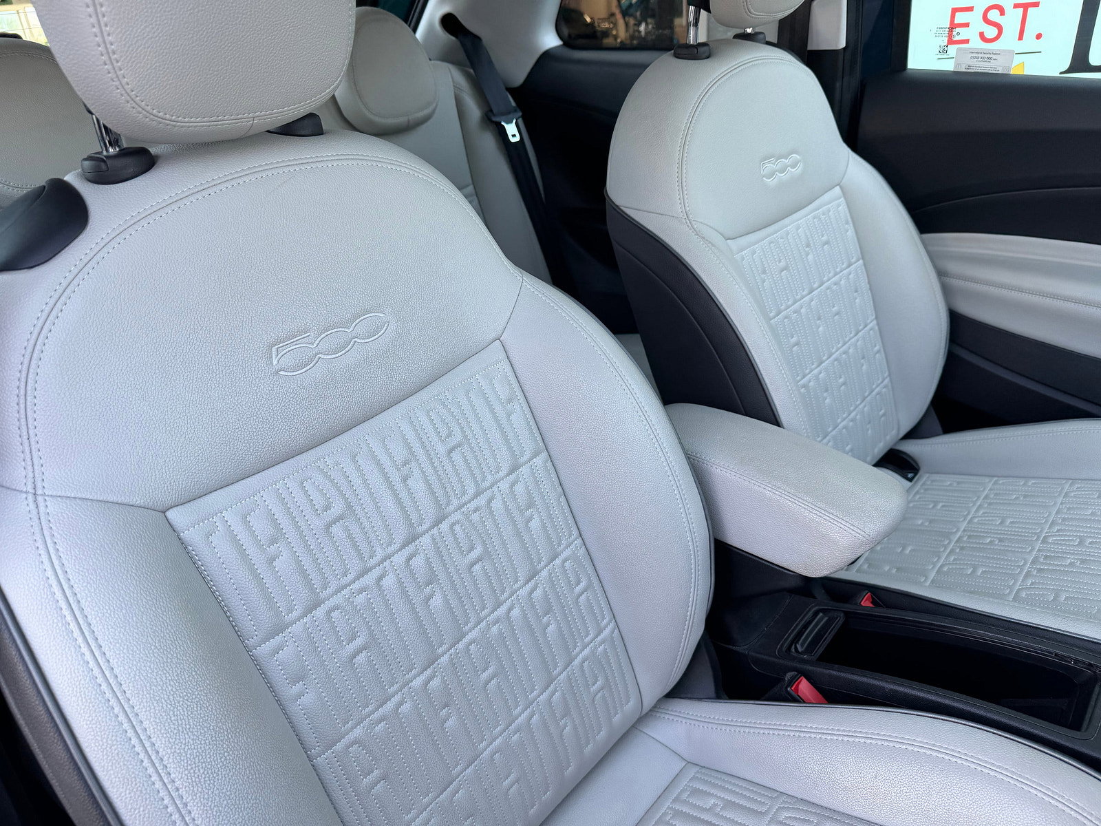 Fiat 500e 42kWh La Prima Hatchback 3dr Electric Auto (118 ps) 3dr Automatic 2021