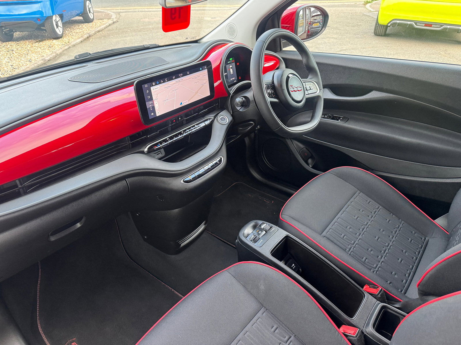 Fiat 500e 42kWh RED Hatchback 3dr Electric Auto (118 ps) 3dr Automatic 2022