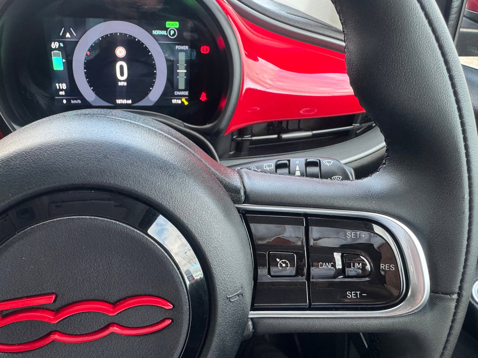 Fiat 500e 42kWh RED Hatchback 3dr Electric Auto (118 ps) 3dr Automatic 2022