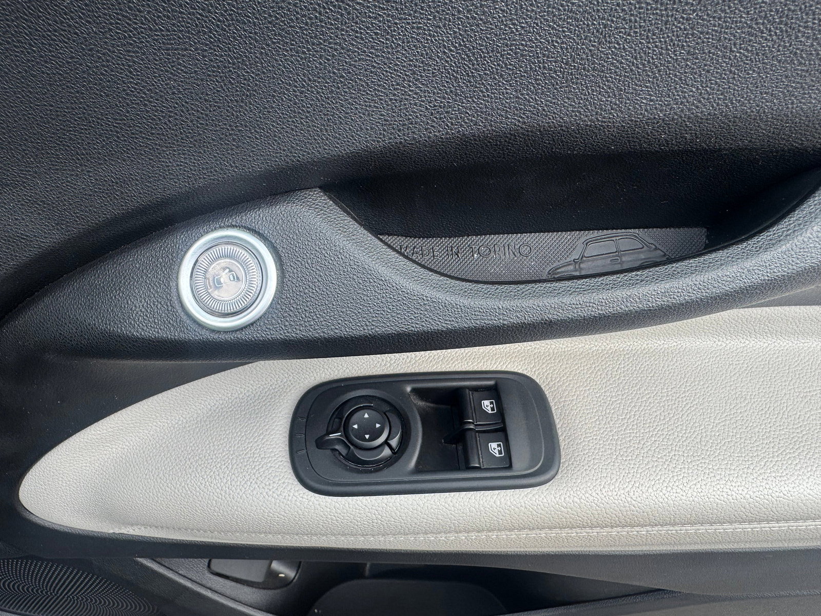 Fiat 500e C 42kWh La Prima Convertible 2dr Electric Auto (118 ps) 2dr Automatic 2021
