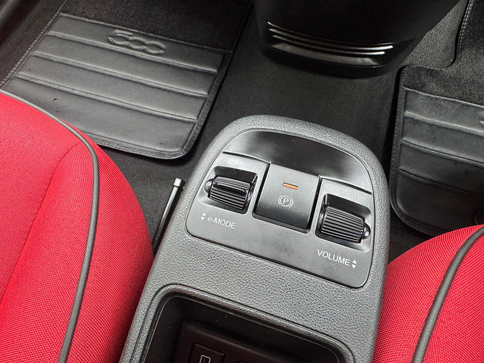 Fiat 500e C 42kWh RED Convertible 2dr Electric Auto (118 ps) 2dr Automatic 2022