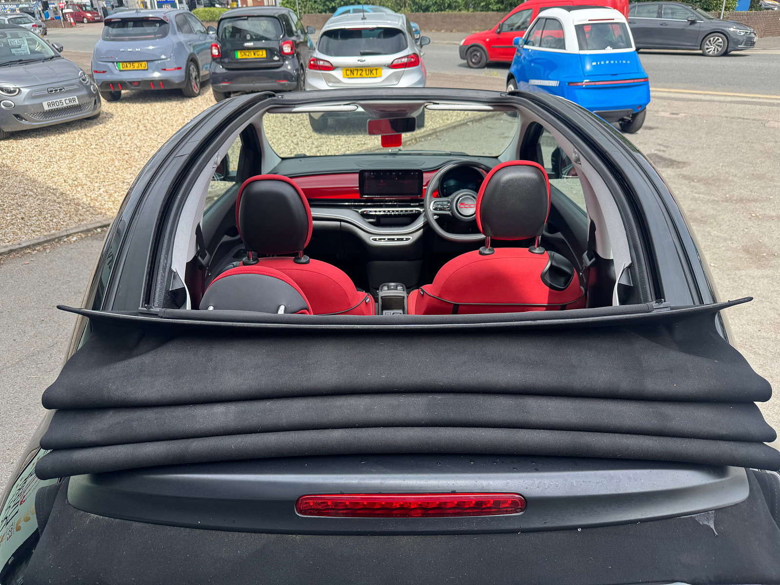 Fiat 500e C 42kWh RED Convertible 2dr Electric Auto (118 ps) 2dr Automatic 2022