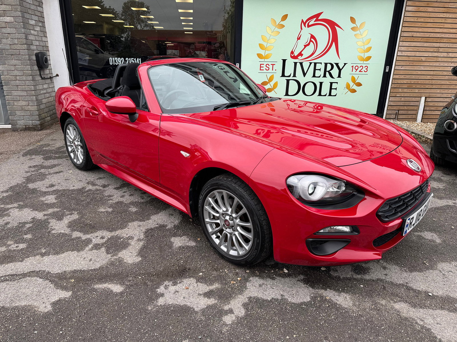 Fiat 124 Spider 1.4 MultiAir Classica Convertible 2dr Petrol Euro 6 (140 ps) 2dr Manual 2018