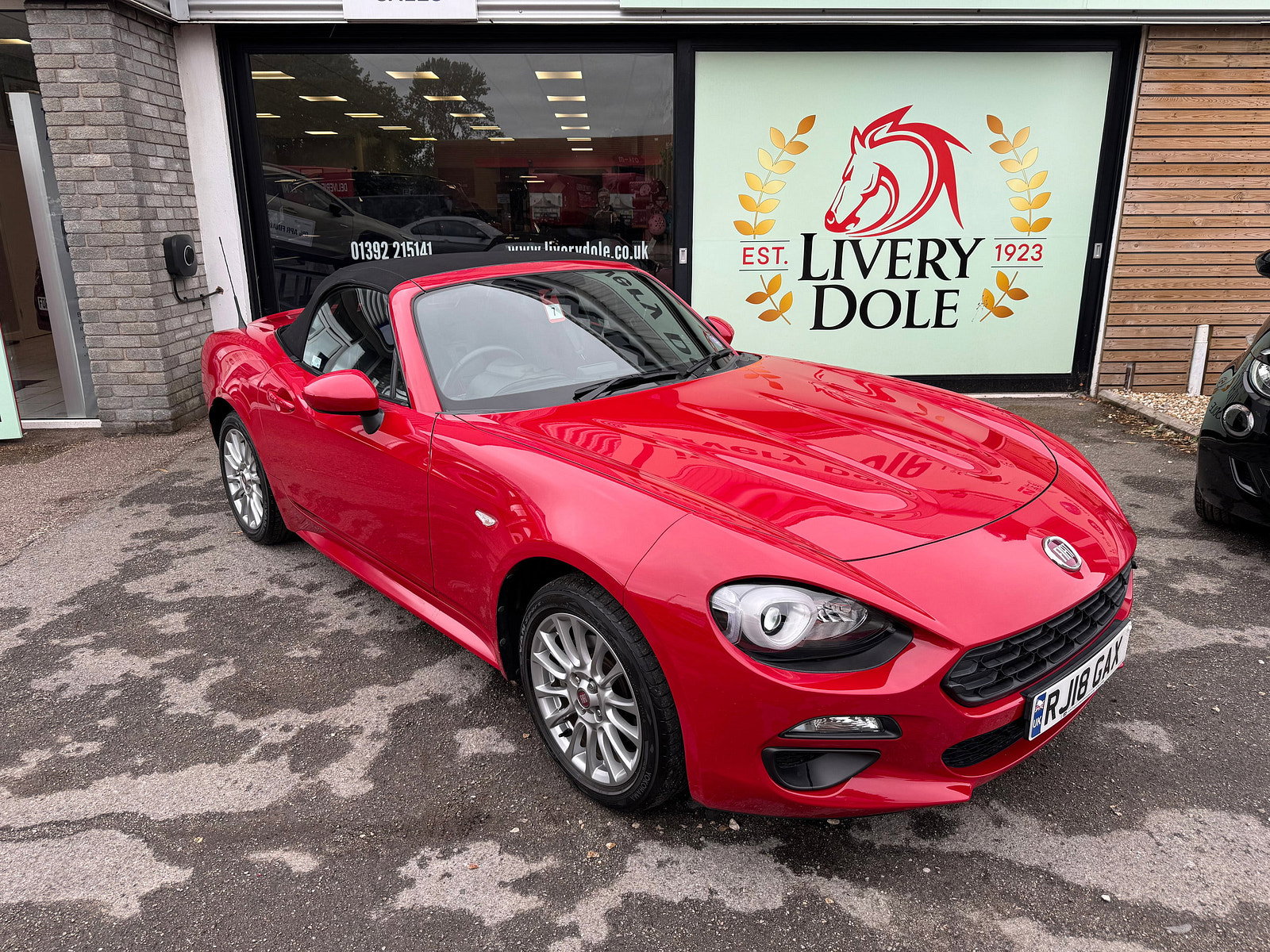 Fiat 124 Spider 1.4 MultiAir Classica Convertible 2dr Petrol Euro 6 (140 ps) 2dr Manual 2018
