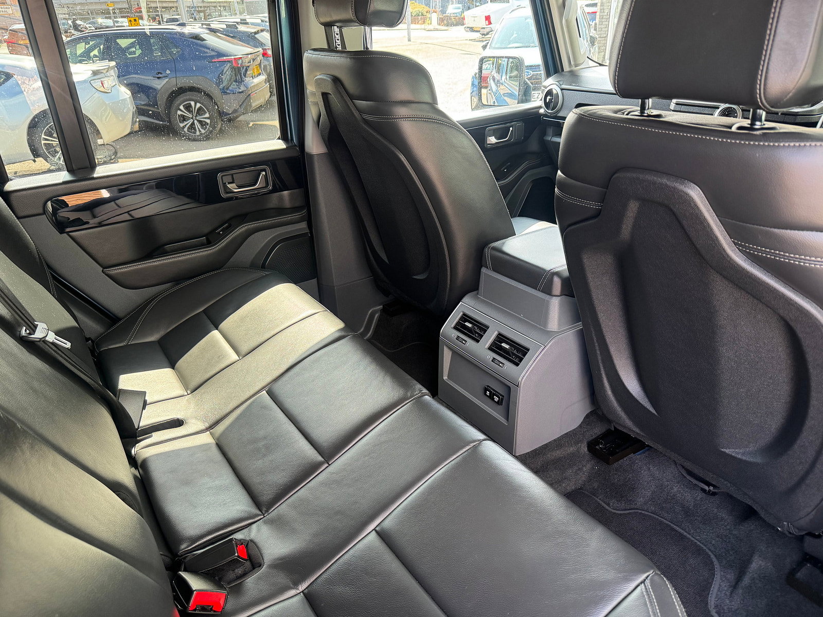 Ineos Grenadier 3.0P Fieldmaster Station Wagon 6dr Petrol Auto 4WD Euro 6 (s/s) (286 ps) 6dr Automatic 2023