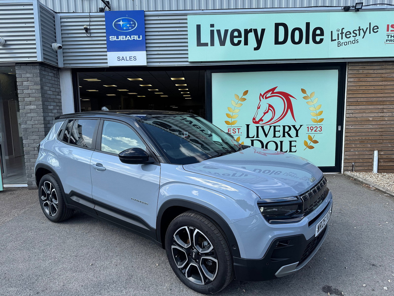 Jeep Avenger 1.2 Summit SUV 5dr Petrol Manual Euro 6 (s/s) (100 ps) 5dr Manual 2025