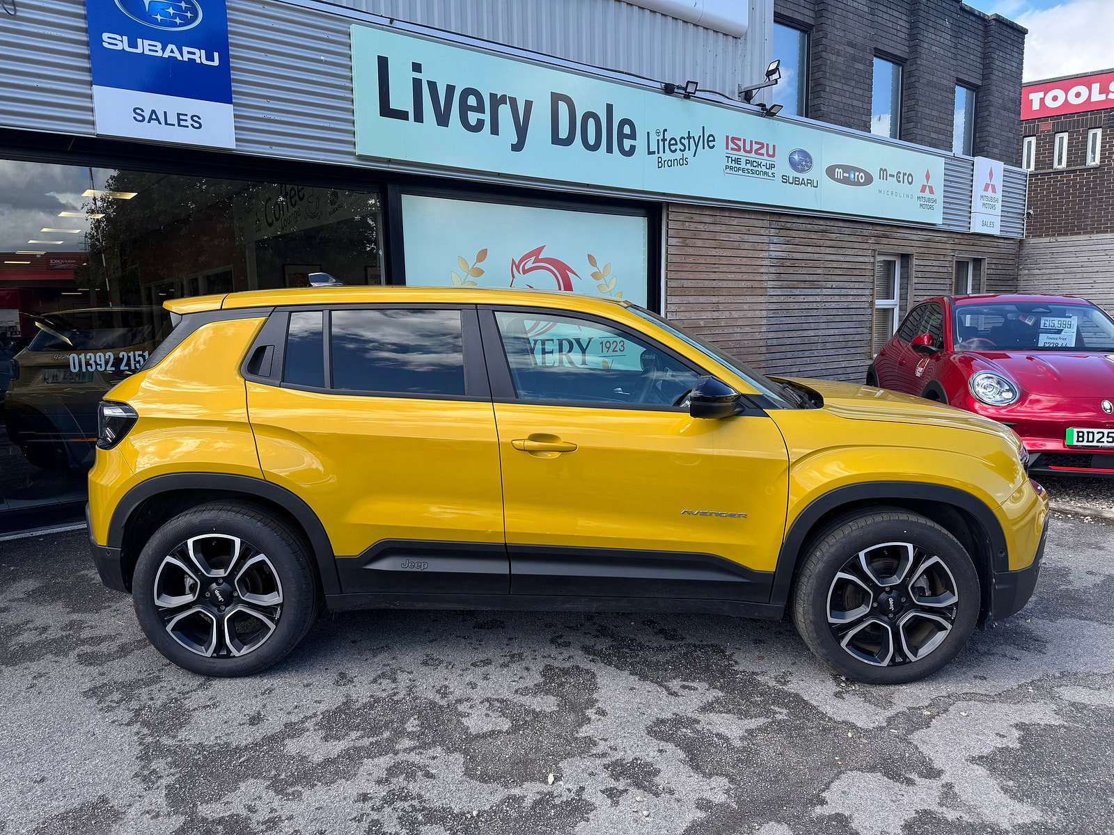 Jeep Avenger 54kWh e-Summit SUV 5dr Electric Auto (156 ps) 5dr Automatic 2025