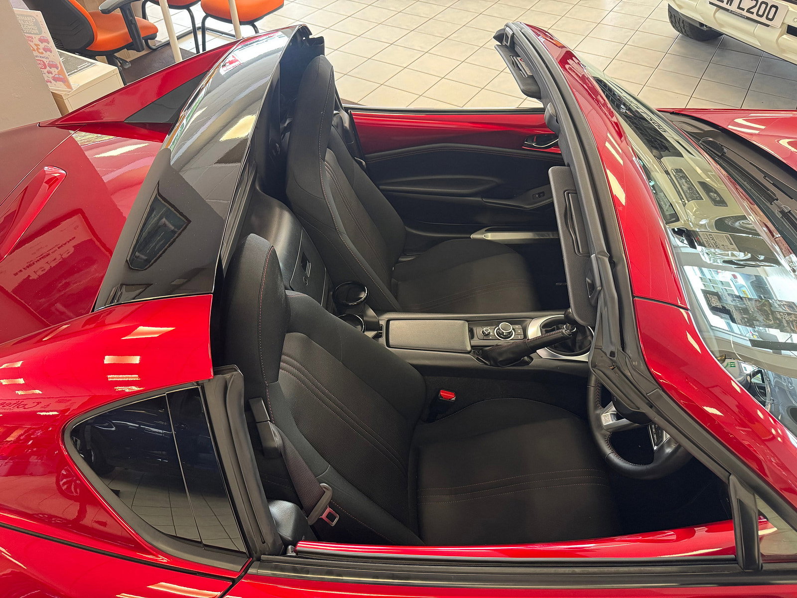 Mazda MX-5 RF 2.0 SKYACTIV-G SE-L Nav Convertible 2dr Petrol Manual Euro 6 (160 ps) 2dr Manual 2018