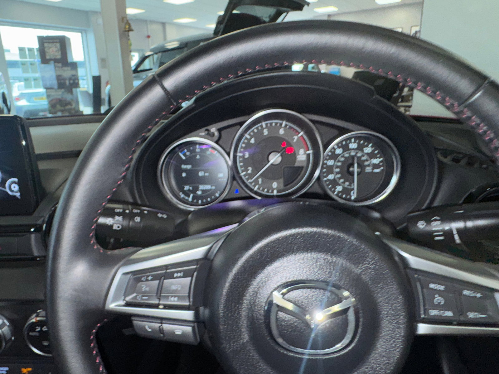 Mazda MX-5 RF 2.0 SKYACTIV-G SE-L Nav Convertible 2dr Petrol Manual Euro 6 (160 ps) 2dr Manual 2018