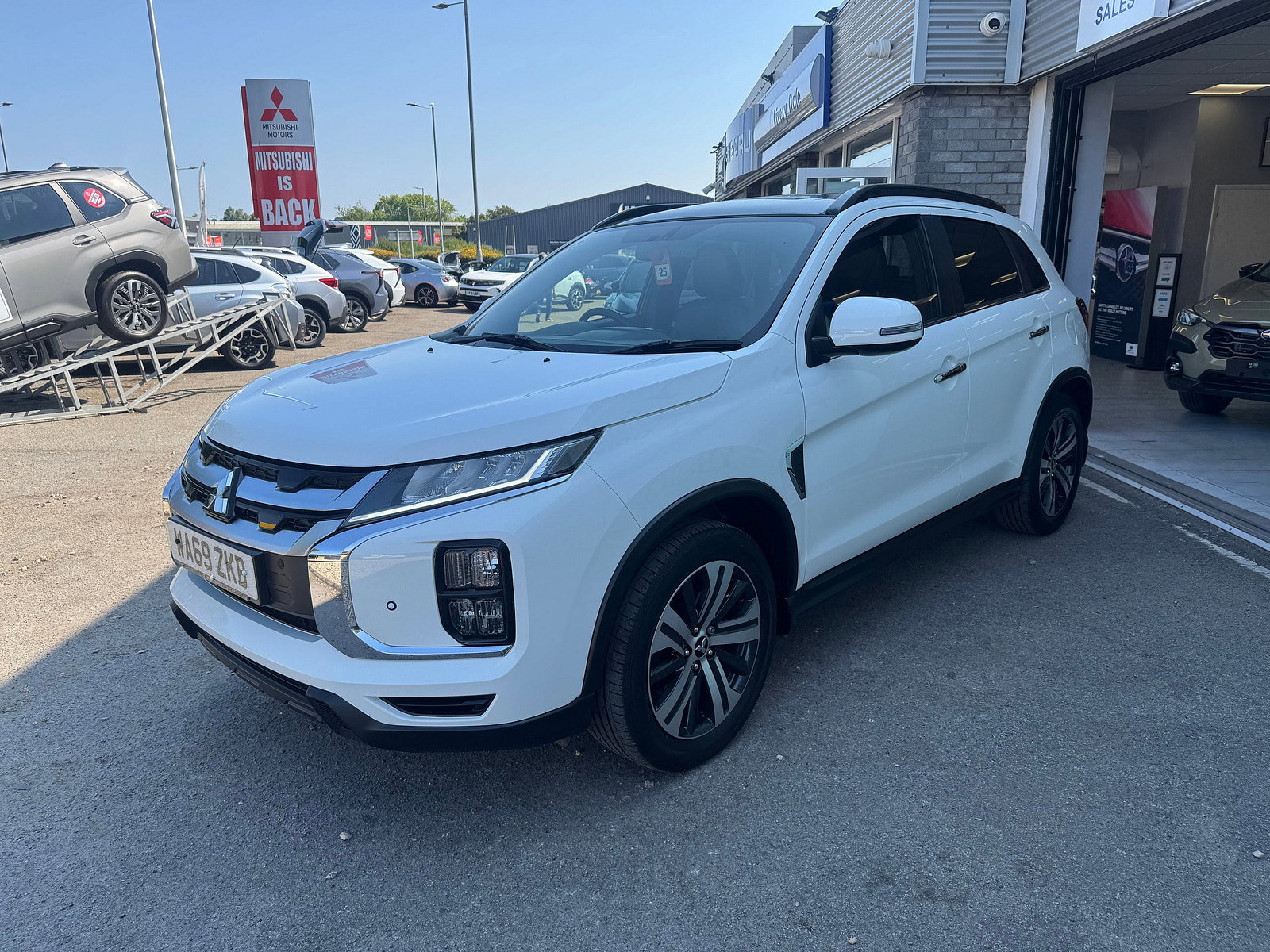 Mitsubishi ASX 2.0 MIVEC Exceed SUV 5dr Petrol Manual Euro 6 (s/s) (150 ps) 5dr Manual 2019