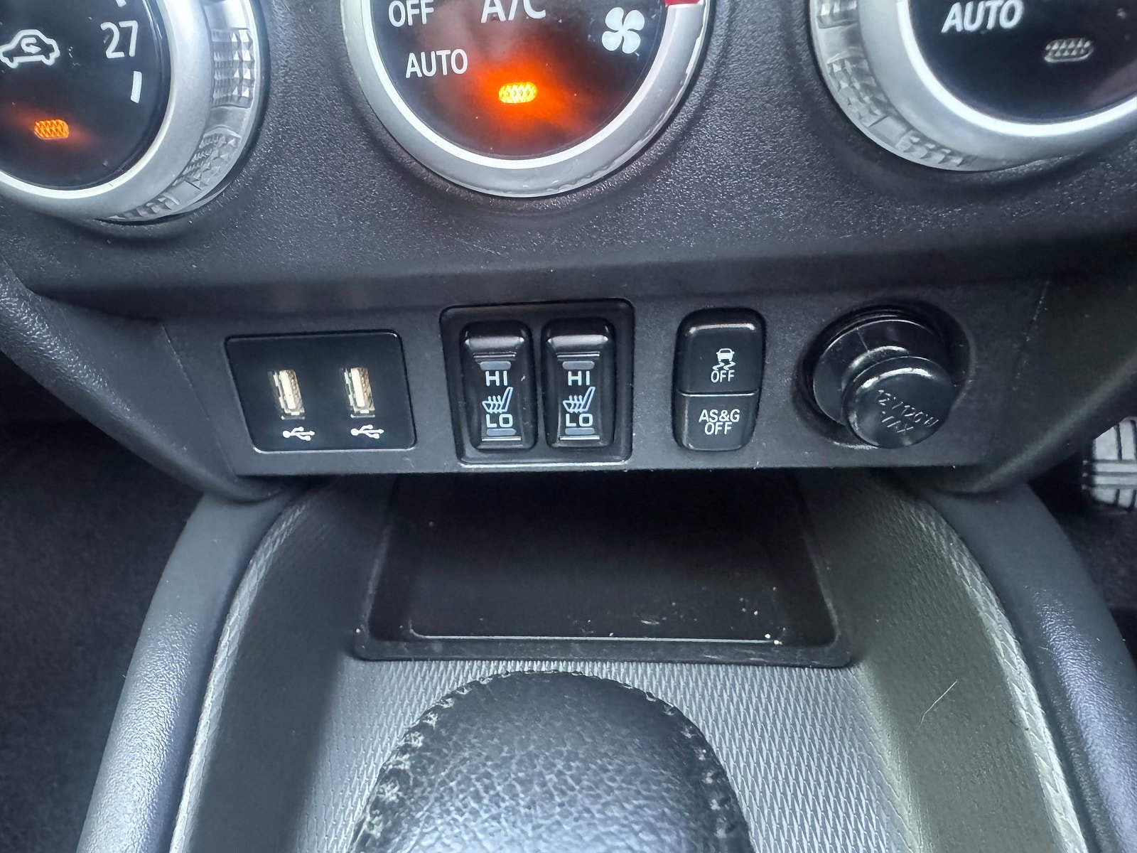 Mitsubishi ASX 2.0 MIVEC Exceed SUV 5dr Petrol Manual Euro 6 (s/s) (150 ps) 5dr Manual 2019