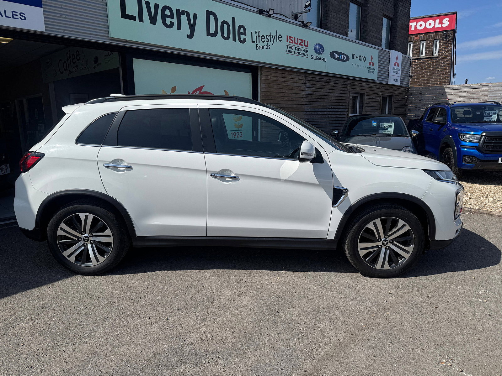 Mitsubishi ASX 2.0 MIVEC Exceed SUV 5dr Petrol CVT 4WD Euro 6 (s/s) (150 ps) 5dr Automatic 2021