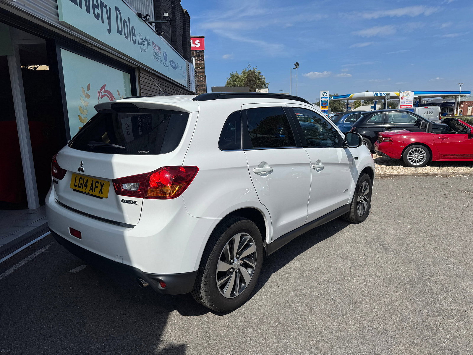 Mitsubishi ASX 2.2 DI-D 4 SUV 5dr Diesel Auto 4WD Euro 5 (s/s) (150 ps) 5dr Automatic 2014