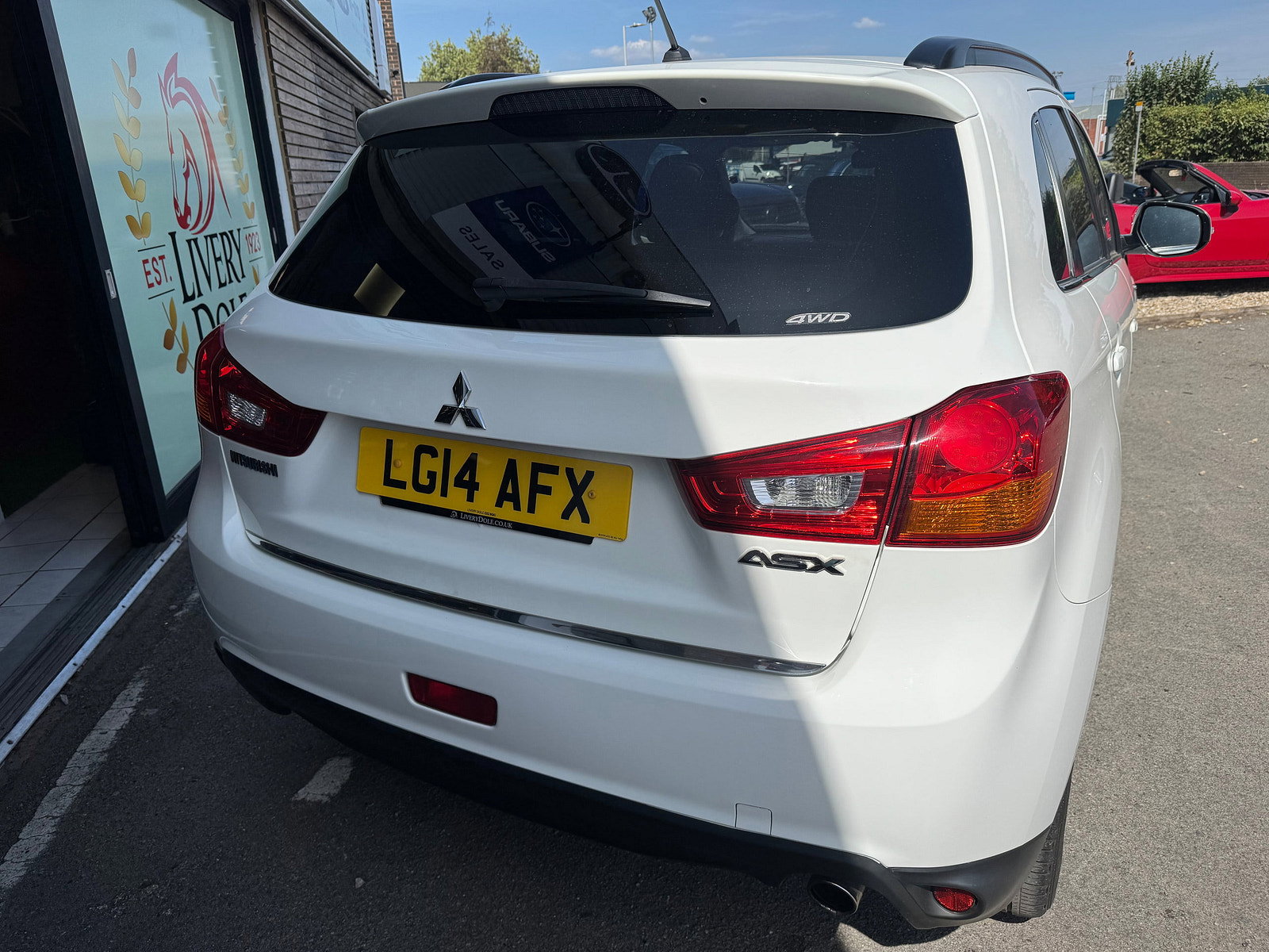 Mitsubishi ASX 2.2 DI-D 4 SUV 5dr Diesel Auto 4WD Euro 5 (s/s) (150 ps) 5dr Automatic 2014