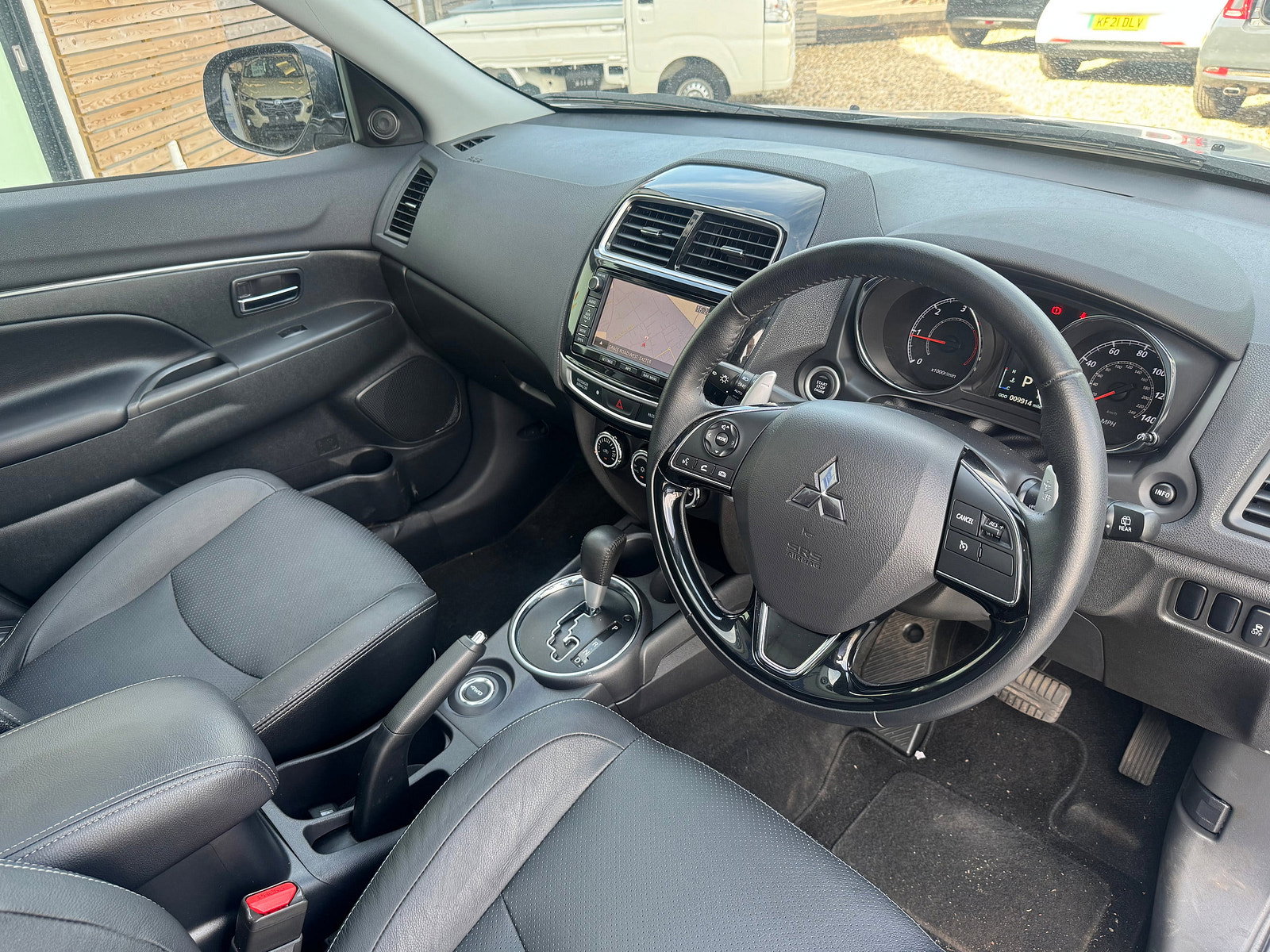 Mitsubishi ASX 2.2 DI-D ZC-H SUV 5dr Diesel Auto 4WD Euro 6 (147 ps) 5dr Automatic 2015