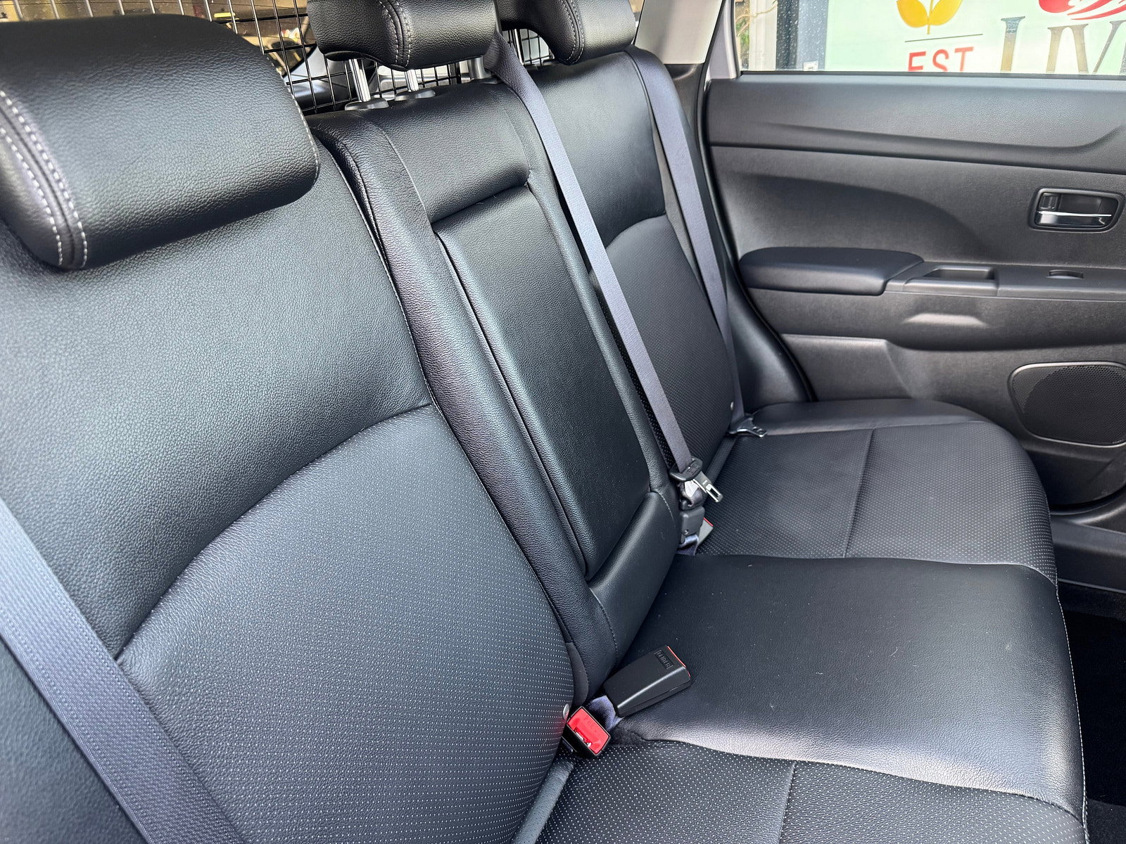 Mitsubishi ASX 2.2 DI-D ZC-H SUV 5dr Diesel Auto 4WD Euro 6 (147 ps) 5dr Automatic 2015