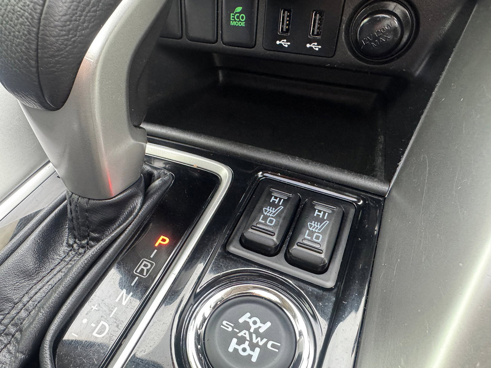 Mitsubishi Eclipse Cross 1.5T Exceed SUV 5dr Petrol CVT 4WD Euro 6 (s/s) (163 ps) 5dr Automatic 2020
