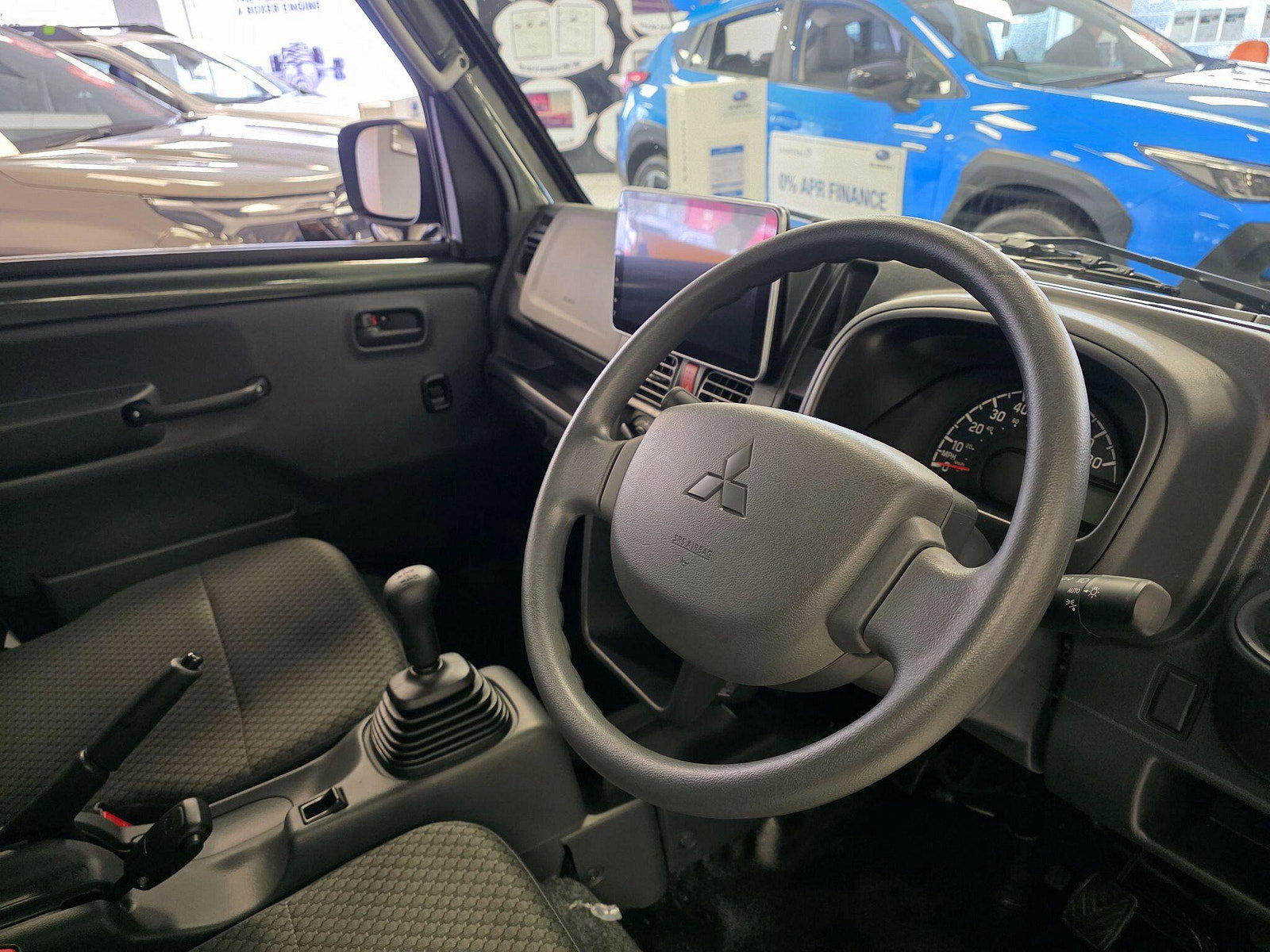 Mitsubishi Minicab  0dr Manual 2025