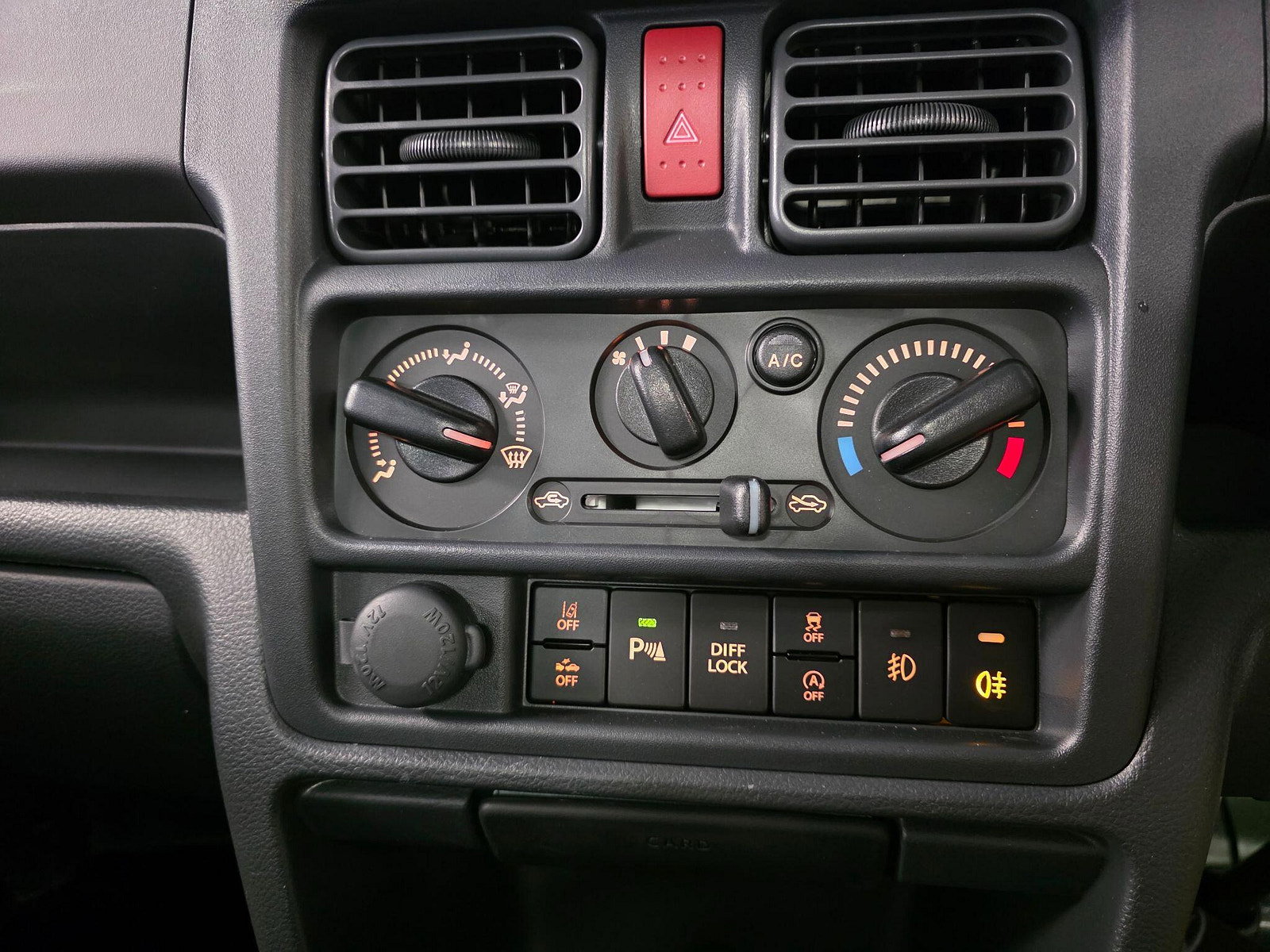 Mitsubishi Minicab  0dr Manual 2025