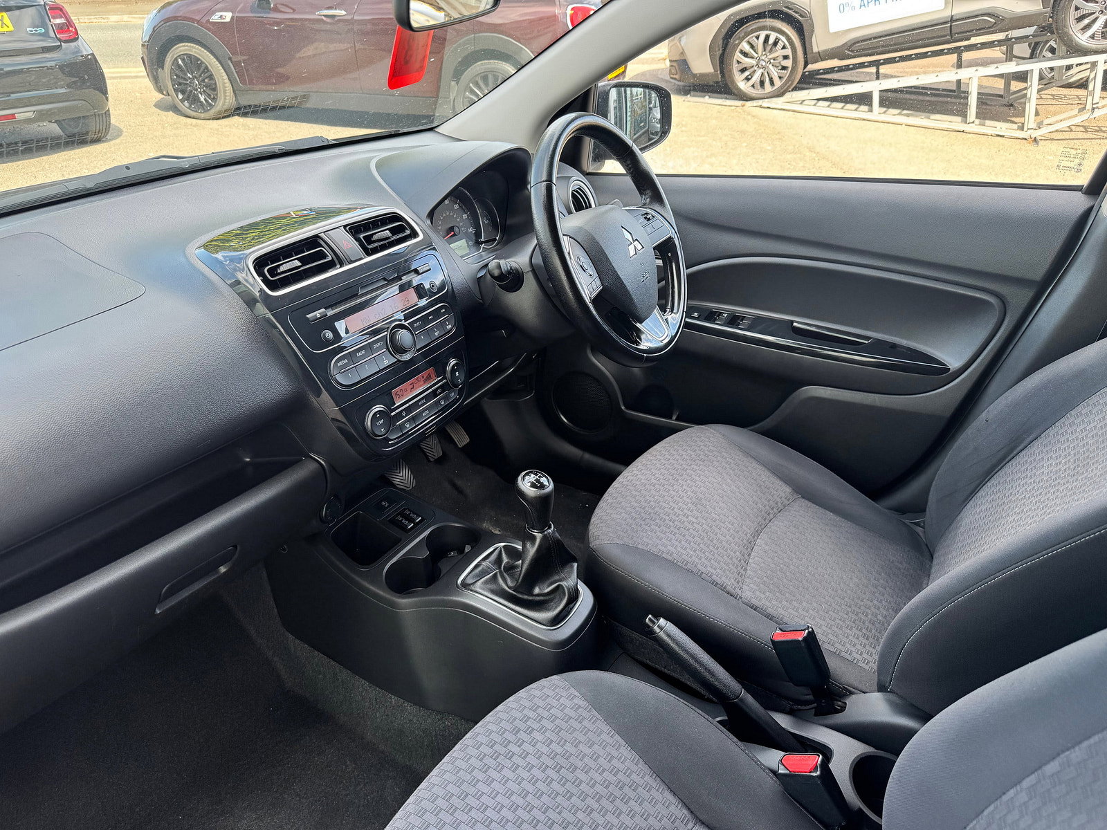 Mitsubishi Mirage 1.2 Juro Hatchback 5dr Petrol Manual Euro 6 (s/s) (79 ps) 5dr Manual 2016