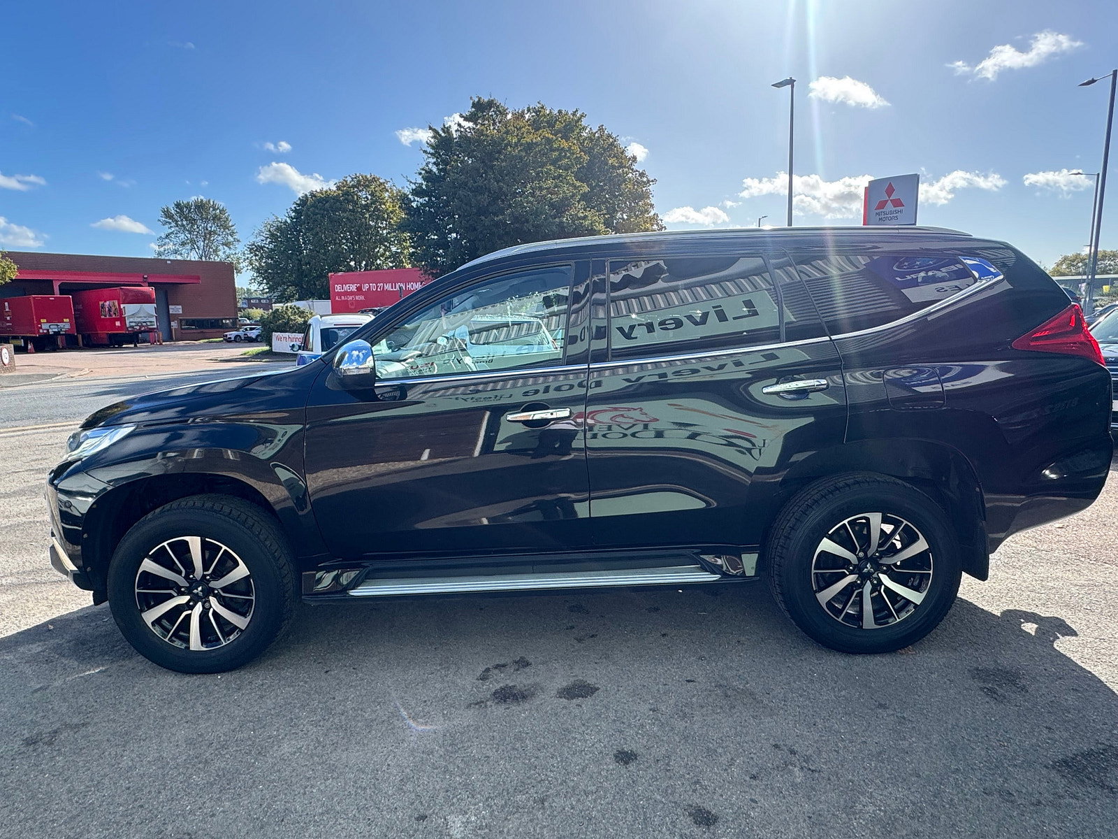 Mitsubishi Shogun Sport 2.4D 4 SUV 5dr Diesel Auto 4WD Euro 6 (181 ps) 5dr Automatic 2020