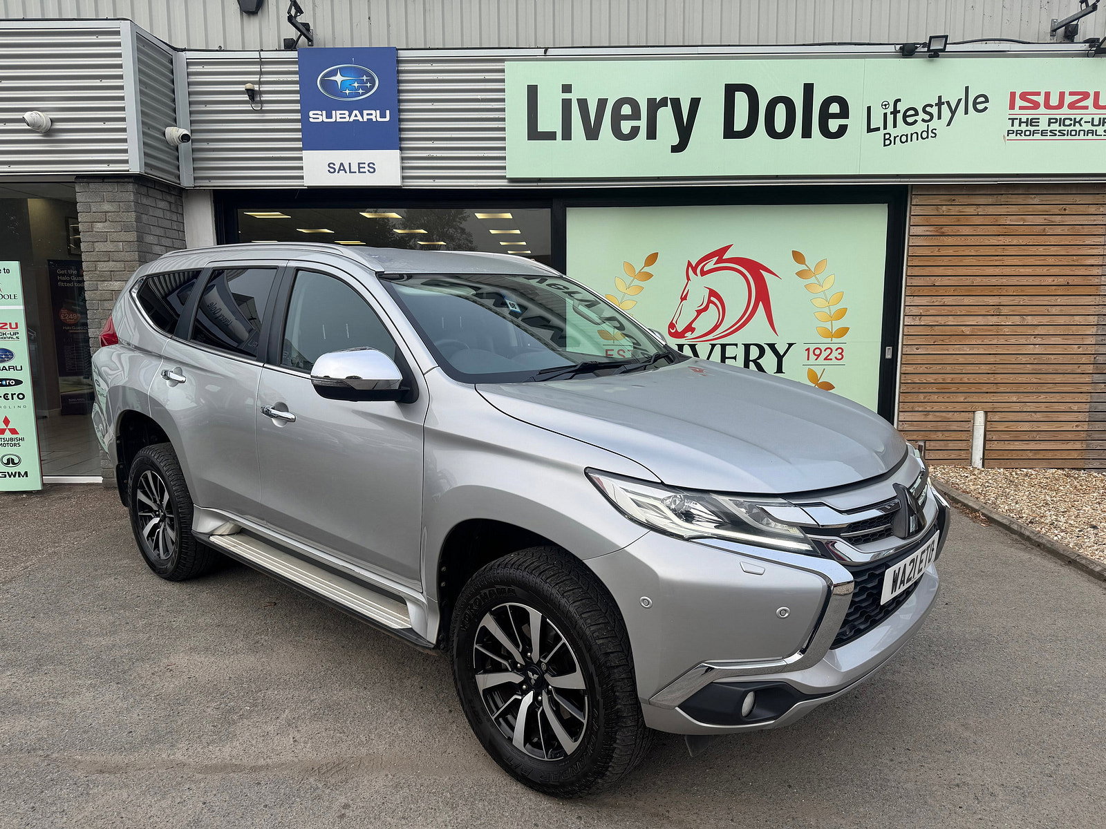2021 MITSUBISHI SHOGUN SPORT
