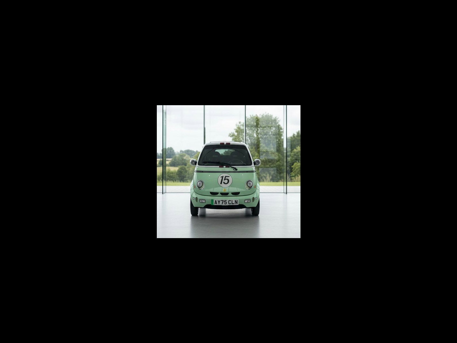 Micro Microlino 10.5kWh Medium Range Coupe 2dr Electric Auto LHD (17 ps) 2dr Automatic 2025