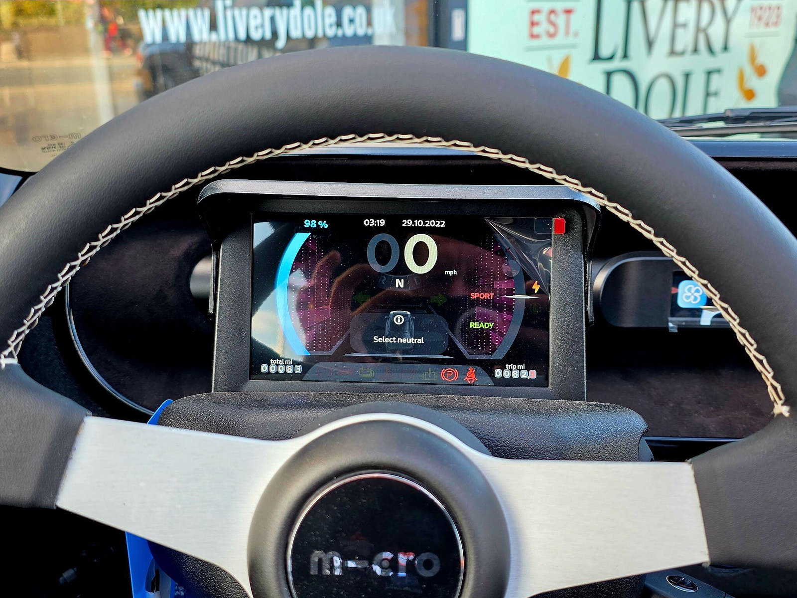 Micro Microlino 10.5kWh Medium Range Coupe 2dr Electric Auto LHD (17 ps) 2dr Automatic 2025