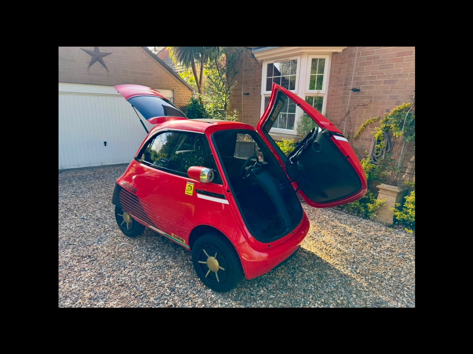 Micro Microlino 10.5kWh Medium Range Auto 2dr LHD 2dr Automatic 2025