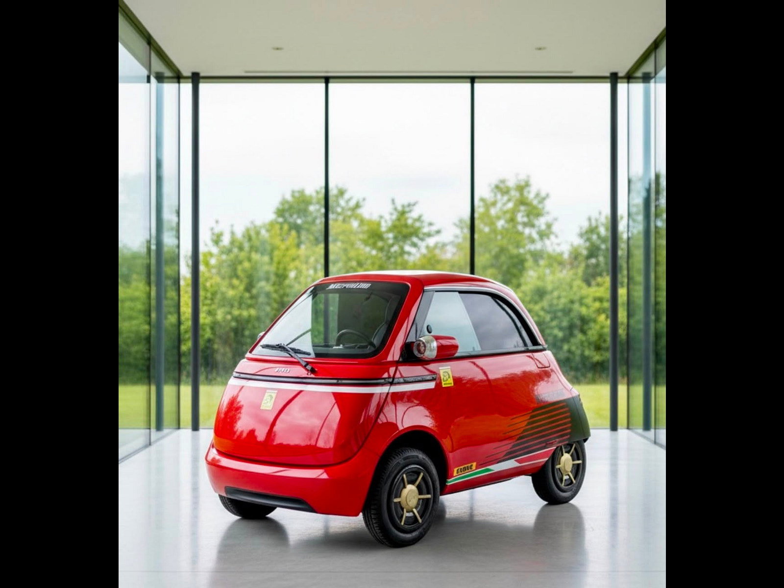 Micro Microlino 10.5kWh Medium Range Auto 2dr LHD 2dr Automatic 2025