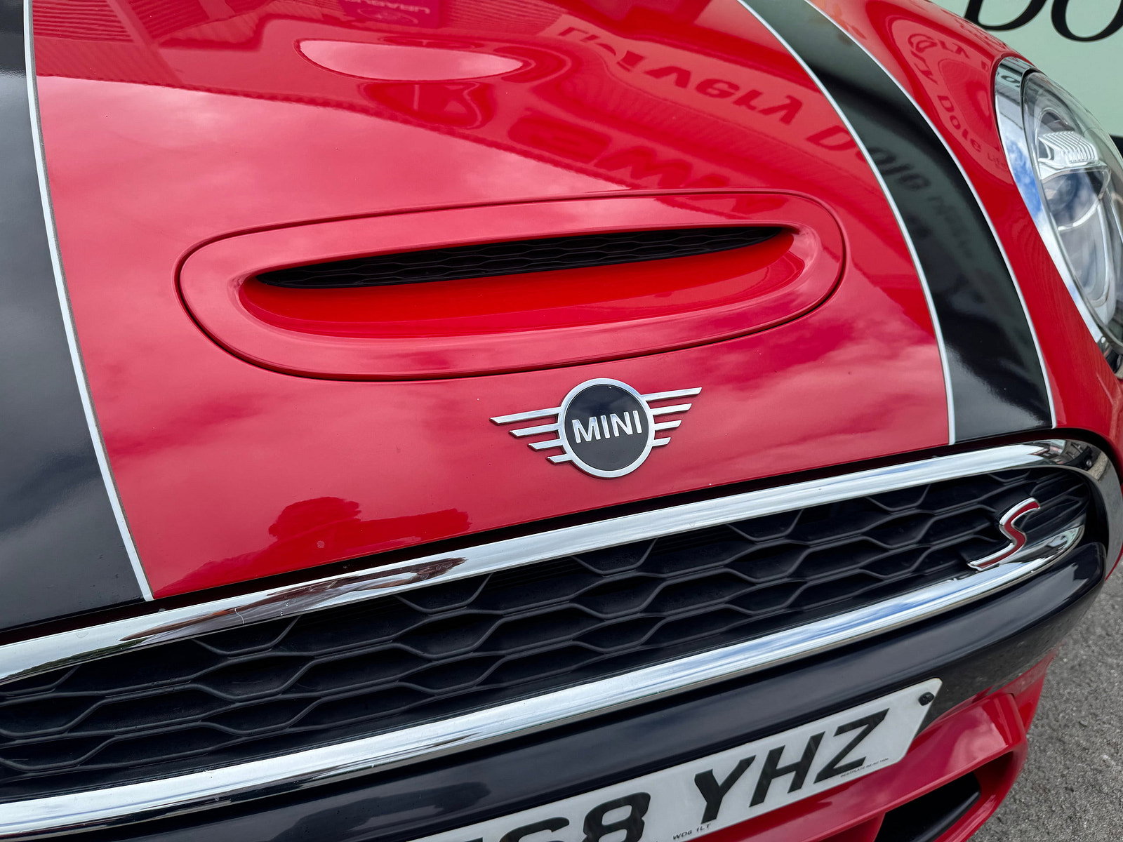 MINI Convertible 2.0 Cooper S Sport Convertible 2dr Petrol Steptronic Euro 6 (s/s) (192 ps) 2dr Automatic 2018