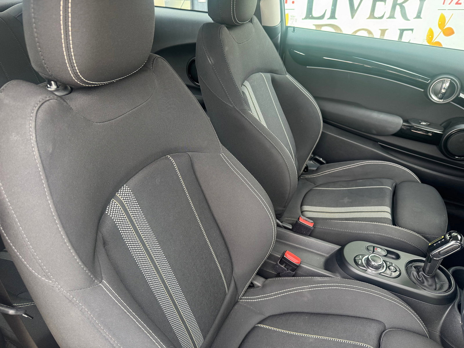 MINI Electric hatch Cooper SE 32.6kWh Level 1 Hatchback 3dr Electric Auto (184 ps) 3dr Automatic 2021