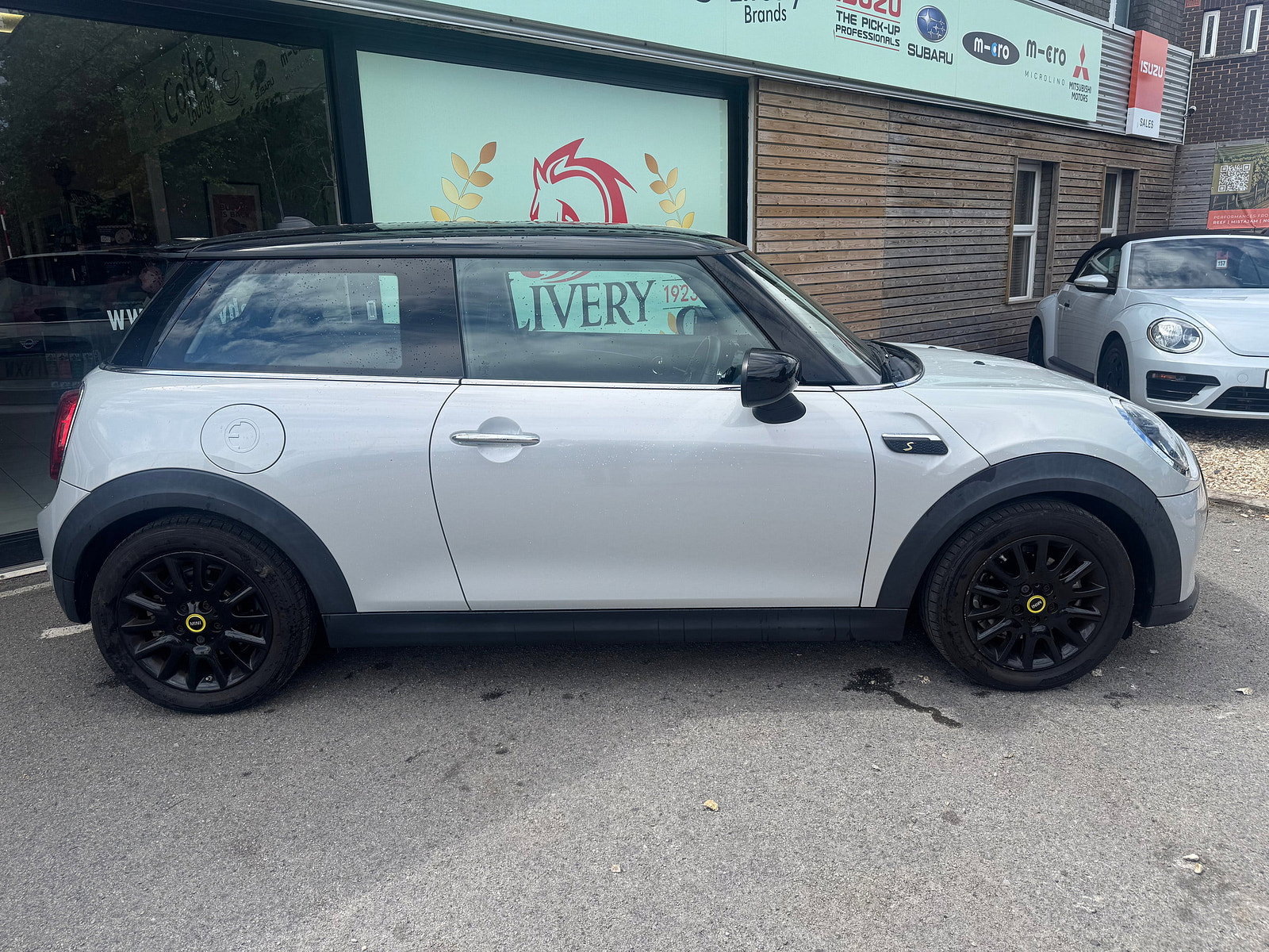 MINI Electric hatch Cooper SE 32.6kWh Level 1 Hatchback 3dr Electric Auto (184 ps) 3dr Automatic 2021