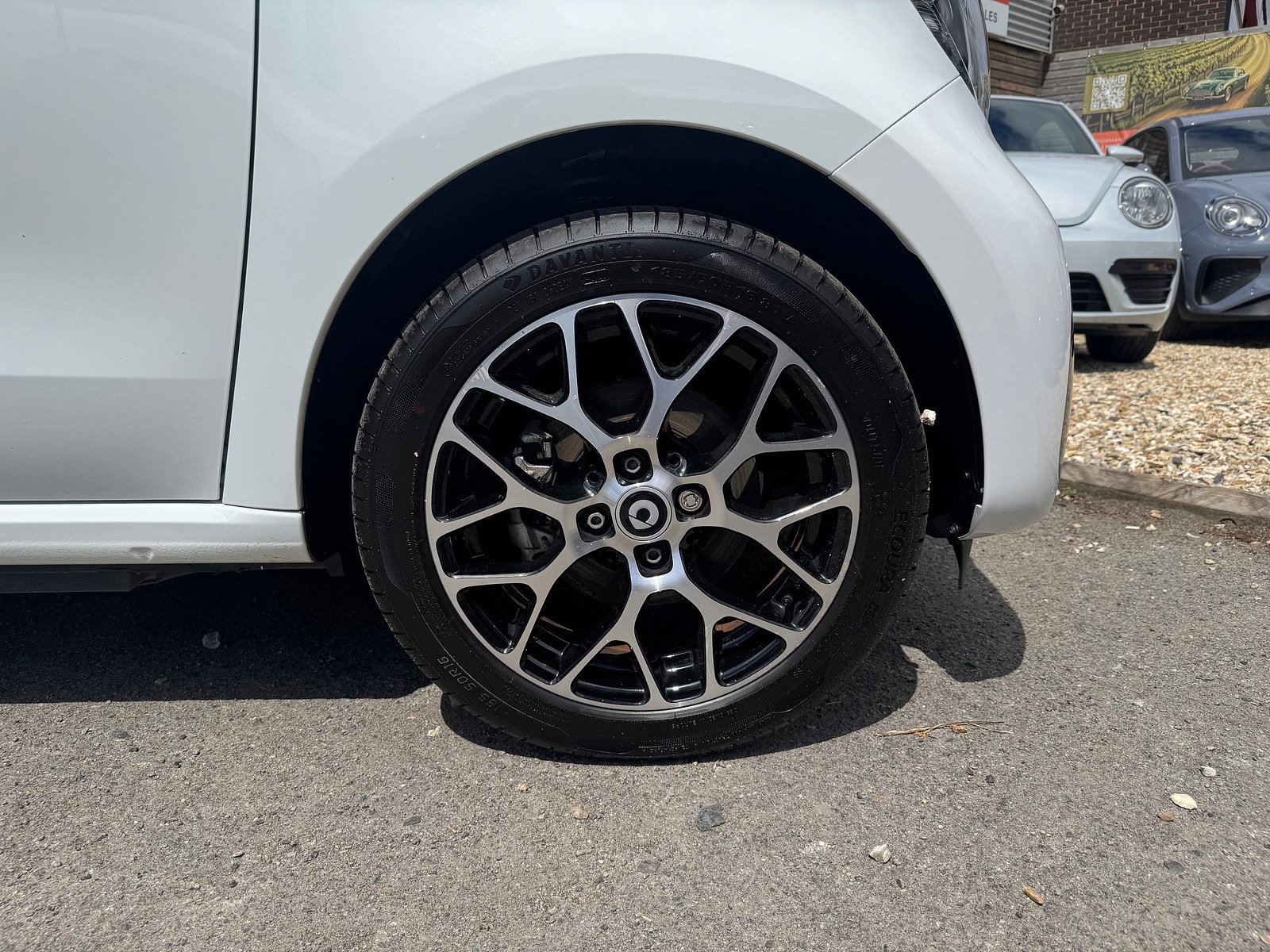 Smart ForFour 17.6kWh Exclusive Hatchback 5dr Electric Auto (22kW Charger) (82 ps) 5dr Automatic 2021