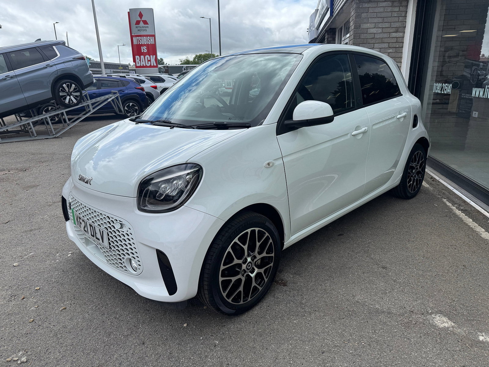 Smart ForFour 17.6kWh Exclusive Hatchback 5dr Electric Auto (22kW Charger) (82 ps) 5dr Automatic 2021