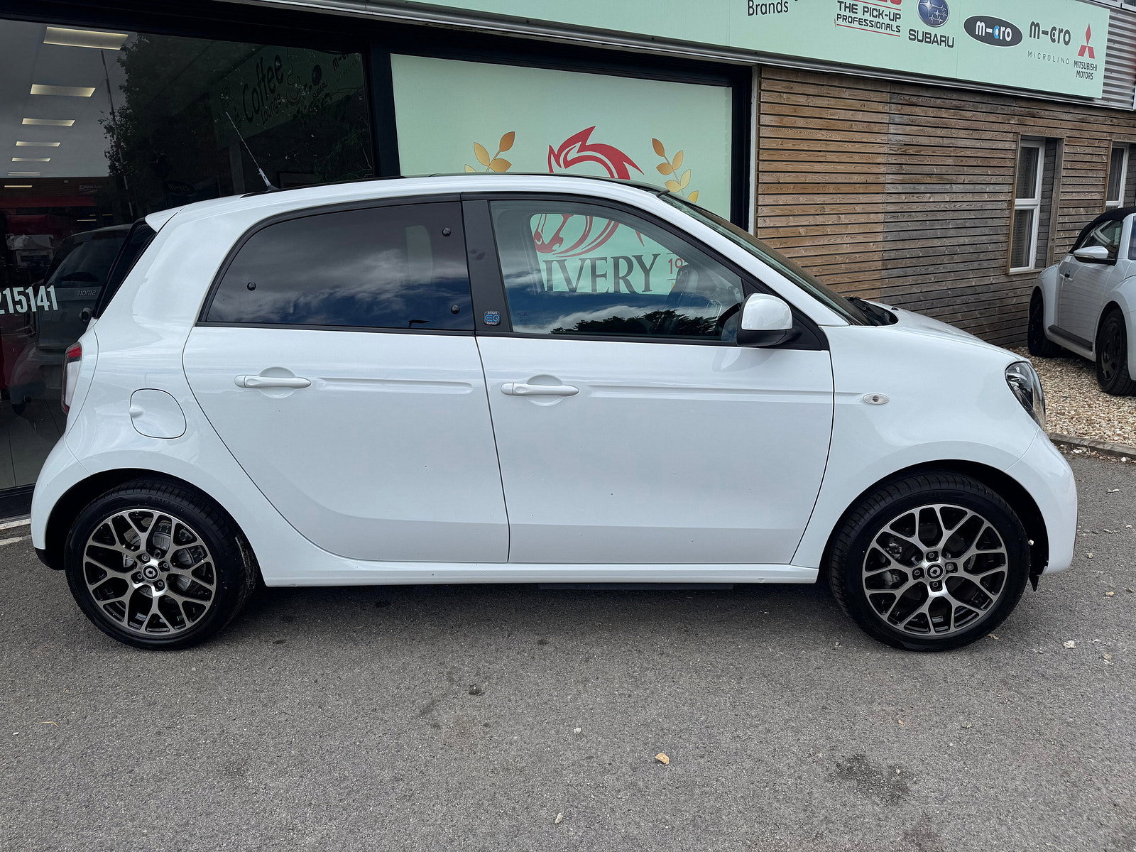 Smart ForFour 17.6kWh Exclusive Hatchback 5dr Electric Auto (22kW Charger) (82 ps) 5dr Automatic 2021