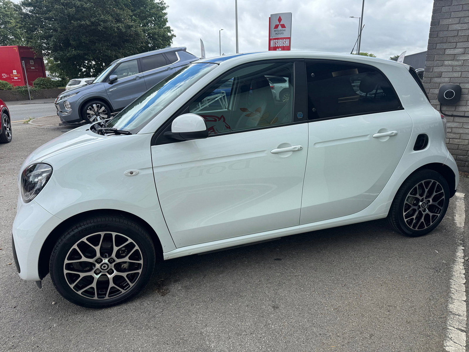 Smart ForFour 17.6kWh Exclusive Hatchback 5dr Electric Auto (22kW Charger) (82 ps) 5dr Automatic 2021