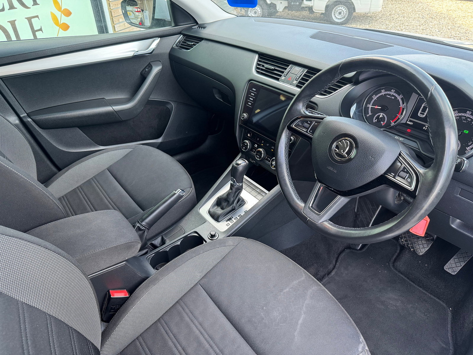 Skoda Octavia 1.5 TSI ACT SE Drive Estate 5dr Petrol DSG Euro 6 (s/s) (150 ps) 5dr Automatic 2019