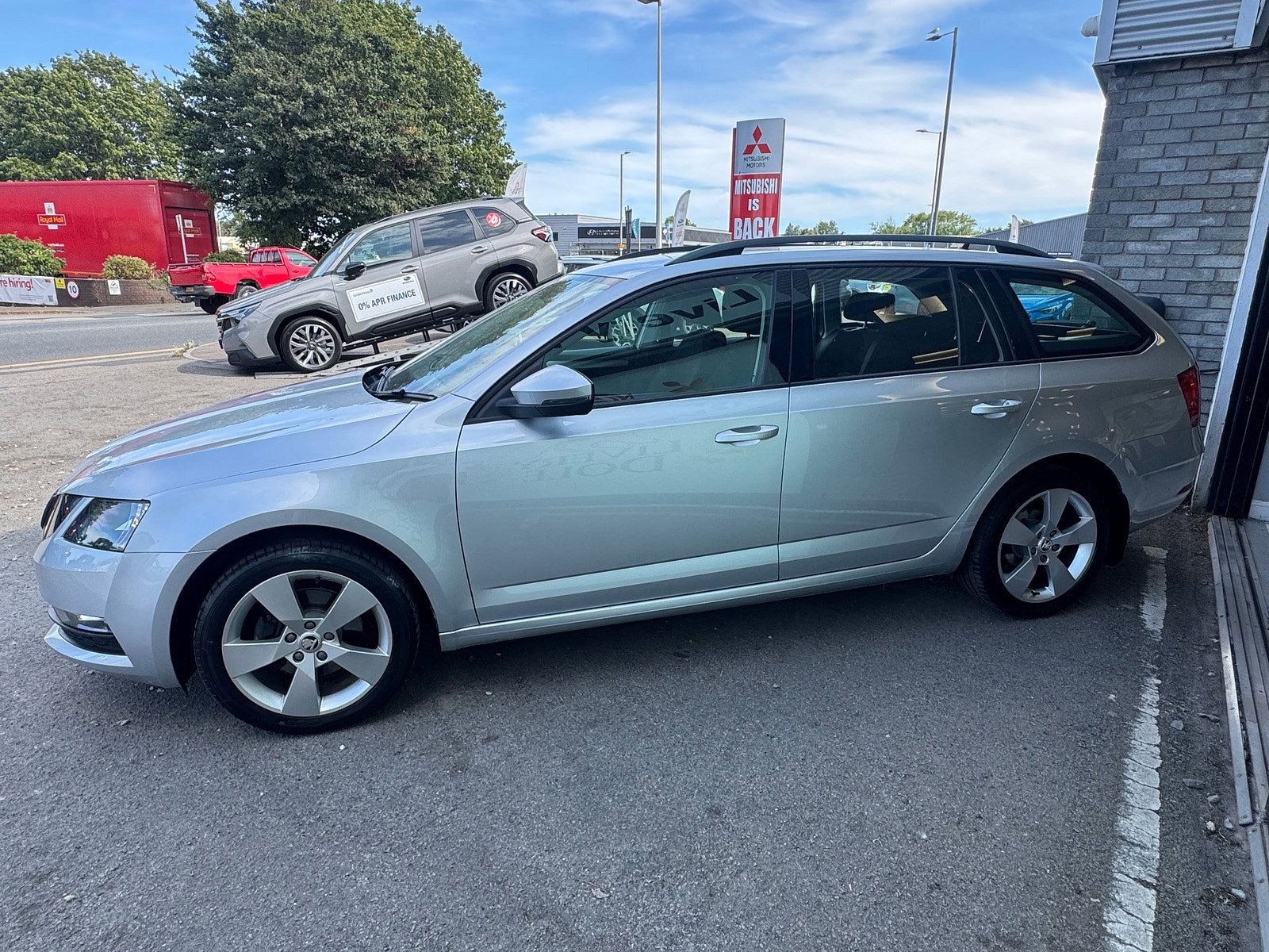 Skoda Octavia 1.5 TSI ACT SE Drive Estate 5dr Petrol DSG Euro 6 (s/s) (150 ps) 5dr Automatic 2019
