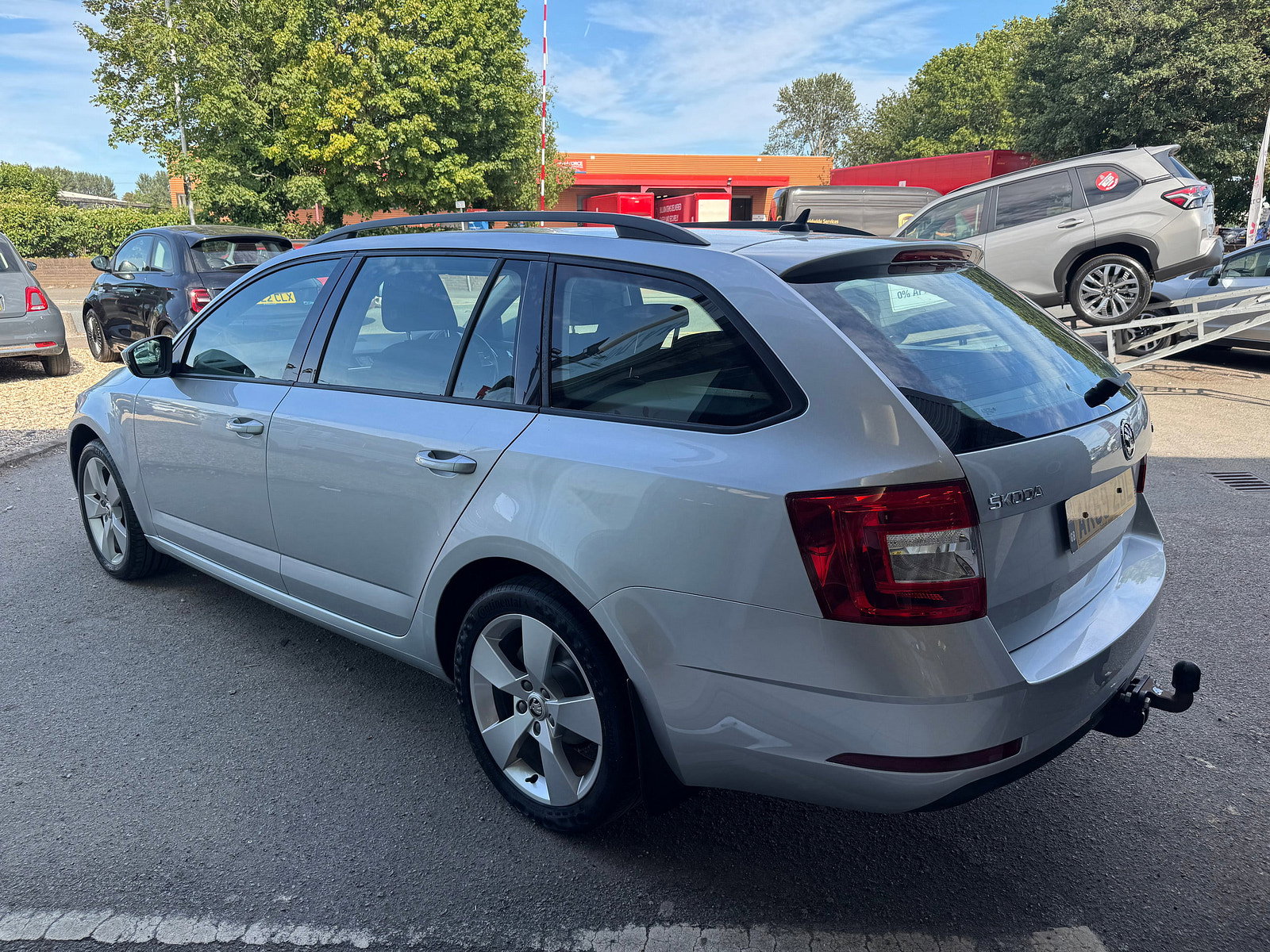 Skoda Octavia 1.5 TSI ACT SE Drive Estate 5dr Petrol DSG Euro 6 (s/s) (150 ps) 5dr Automatic 2019