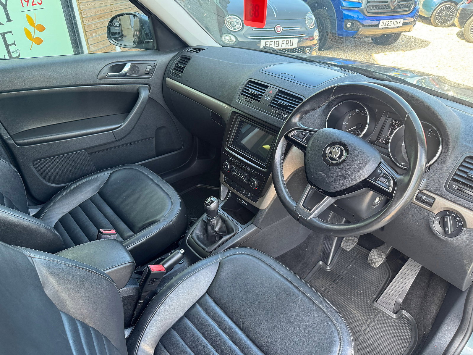 Skoda Yeti 1.2 TSI SE L SUV 5dr Petrol Manual Euro 6 (s/s) (110 ps) 5dr Manual 2016