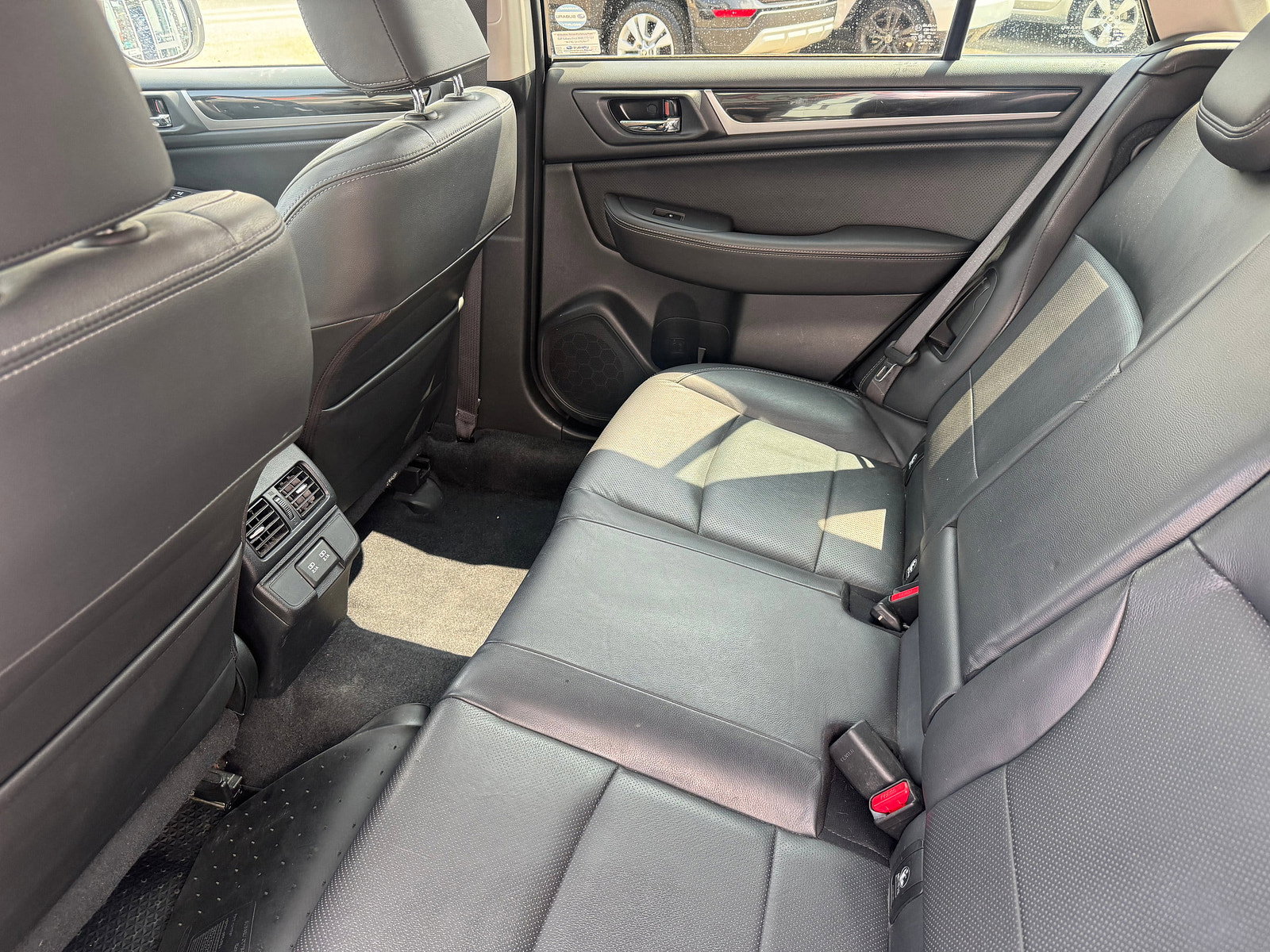 Subaru Outback 2.5i SE Premium Estate 5dr Petrol Lineartronic 4WD Euro 6 (s/s) (175 ps) 5dr Automatic 2021