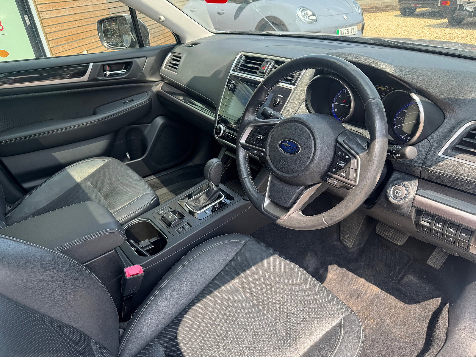 Subaru Outback 2.5i SE Premium Estate 5dr Petrol Lineartronic 4WD Euro 6 (s/s) (175 ps) 5dr Automatic 2021