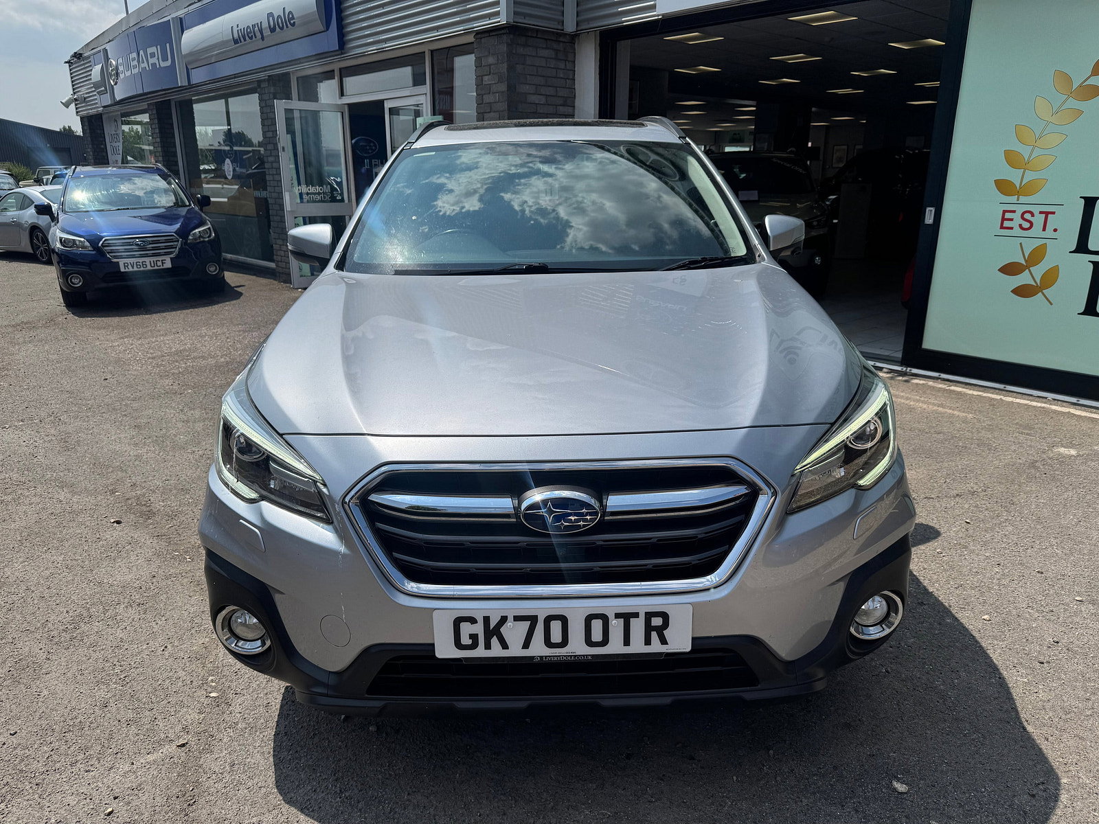 Subaru Outback 2.5i SE Premium Estate 5dr Petrol Lineartronic 4WD Euro 6 (s/s) (175 ps) 5dr Automatic 2021