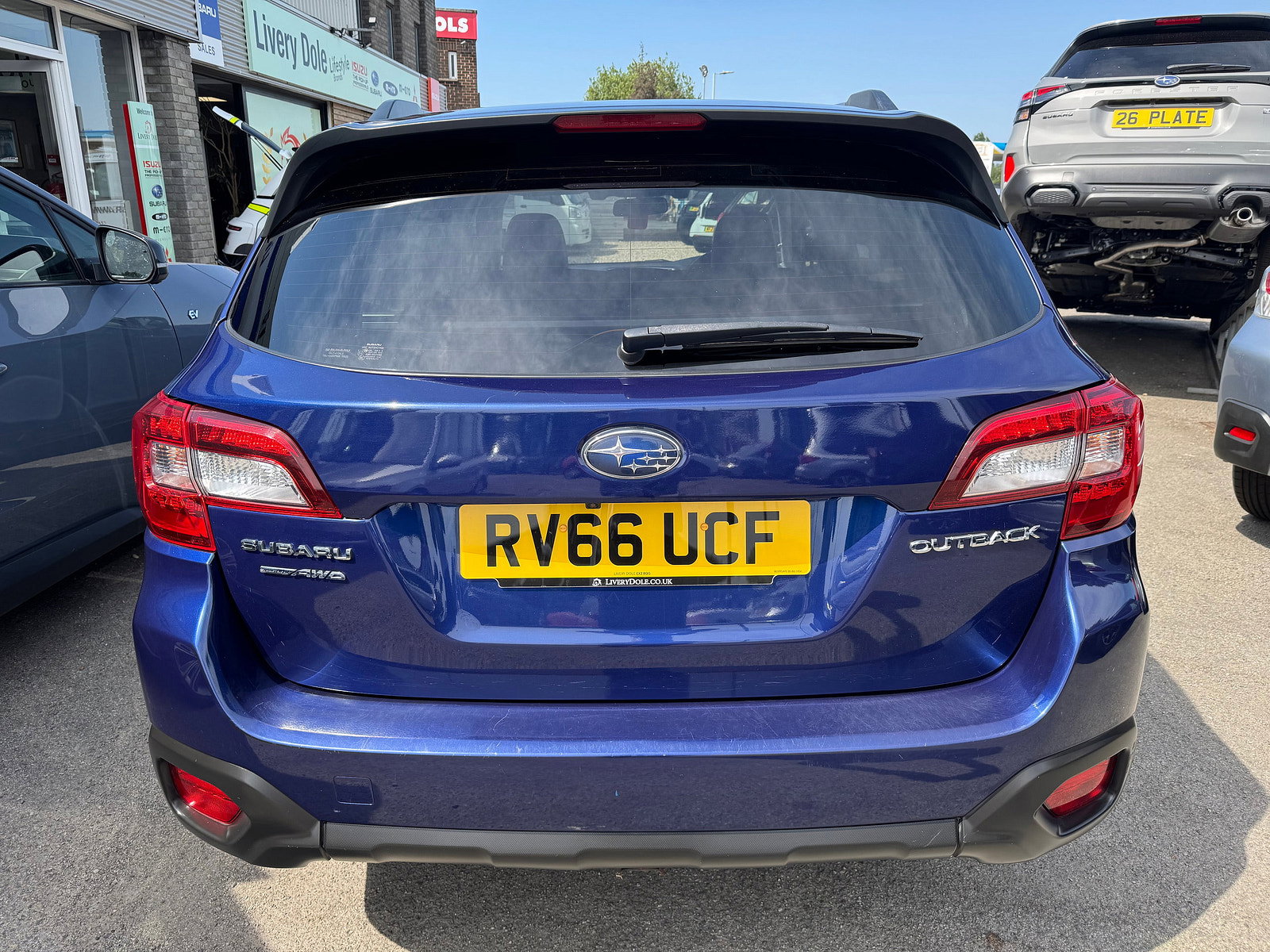 Subaru Outback 2.5i SE Premium Estate 5dr Petrol Lineartronic 4WD Euro 6 (s/s) (175 ps) 5dr Automatic 2016