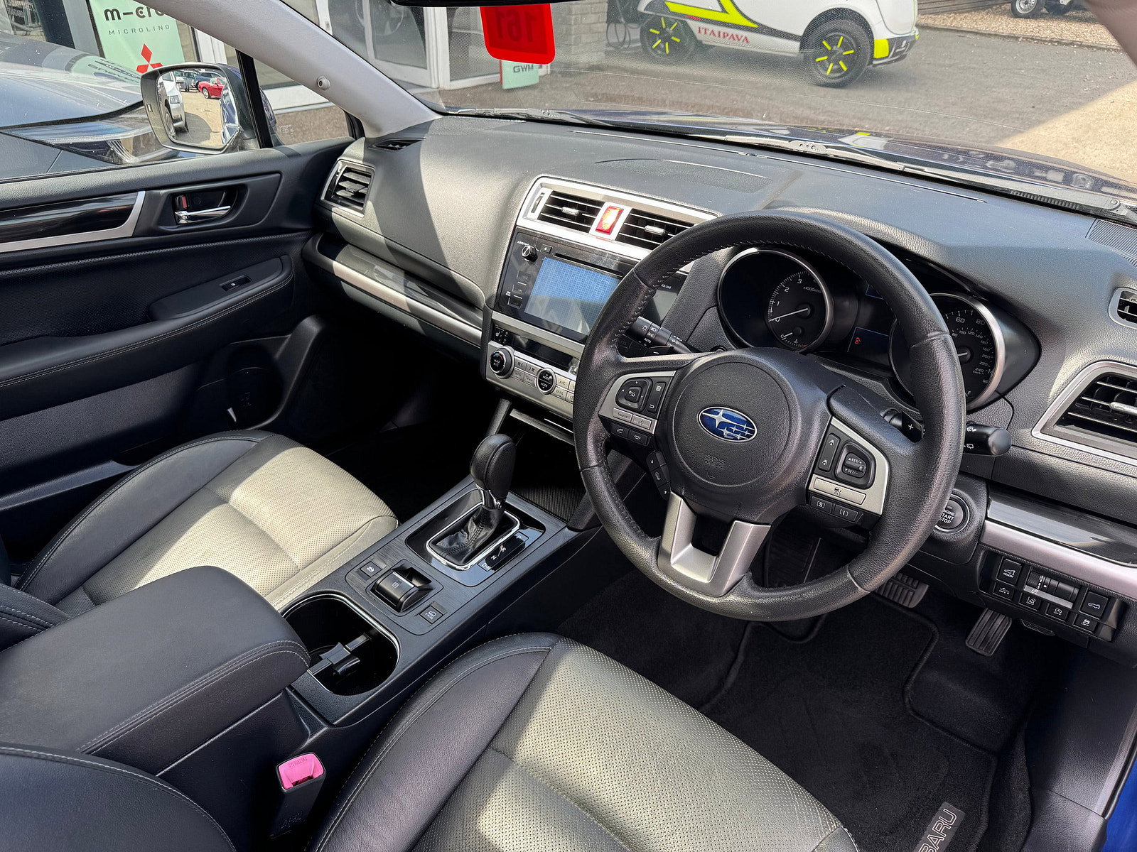 Subaru Outback 2.5i SE Premium Estate 5dr Petrol Lineartronic 4WD Euro 6 (s/s) (175 ps) 5dr Automatic 2016