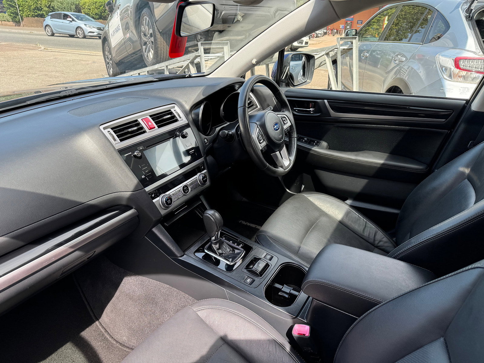 Subaru Outback 2.5i SE Premium Estate 5dr Petrol Lineartronic 4WD Euro 6 (s/s) (175 ps) 5dr Automatic 2016