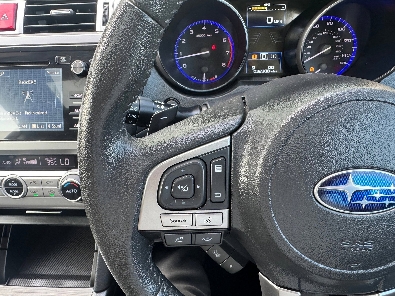 Subaru Outback 2.5i SE Premium Estate 5dr Petrol Lineartronic 4WD Euro 6 (s/s) (175 ps) 5dr Automatic 2016